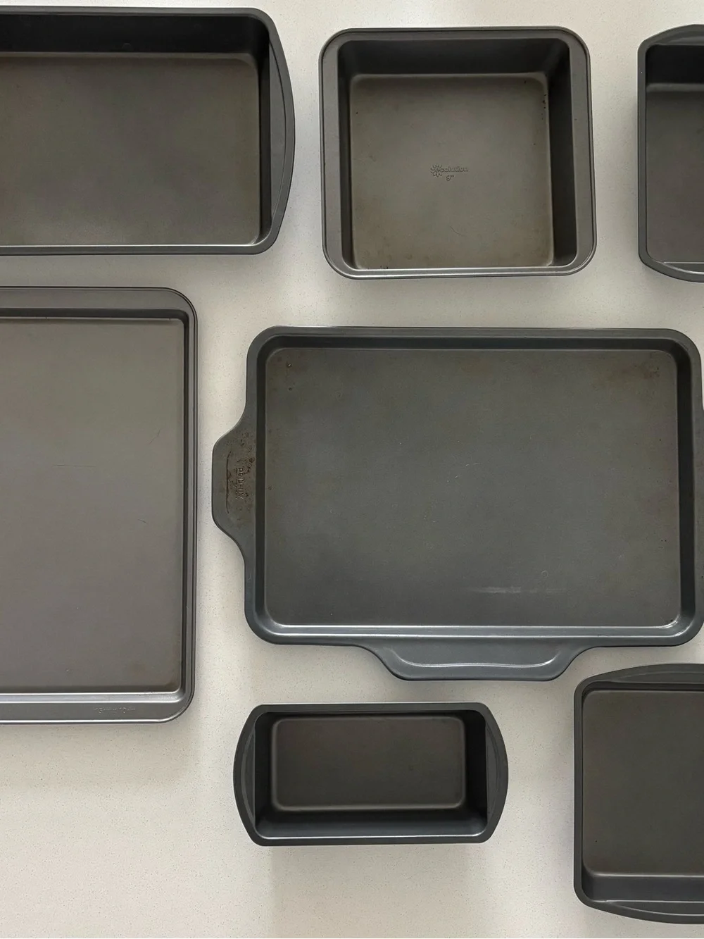 Non-Branded Dark Gray Baking Pan Set - Multipurpose Oven Bakeware